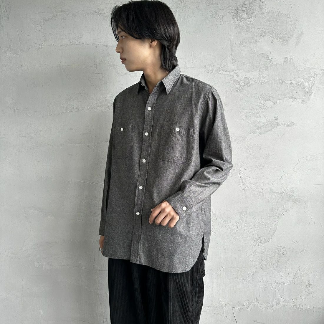 PAY DAY [ペイデイ] 別注 シャンブレーシャツ [PD21-SH-IN4-JF] BLACK &&モデル身長：179cm 着用サイズ：L&&