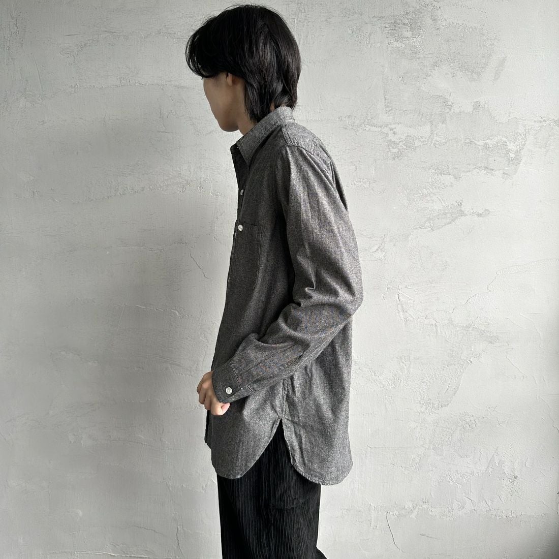 PAY DAY [ペイデイ] 別注 シャンブレーシャツ [PD21-SH-IN4-JF] BLACK &&モデル身長：179cm 着用サイズ：L&&