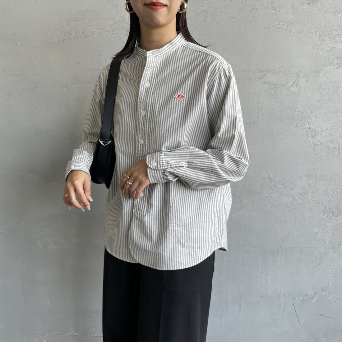 DANTON [ダントン] バンドカラーシャツ [DT-B0279OXP] NVY/ECR ST &&モデル身長：163cm 着用サイズ：36&&