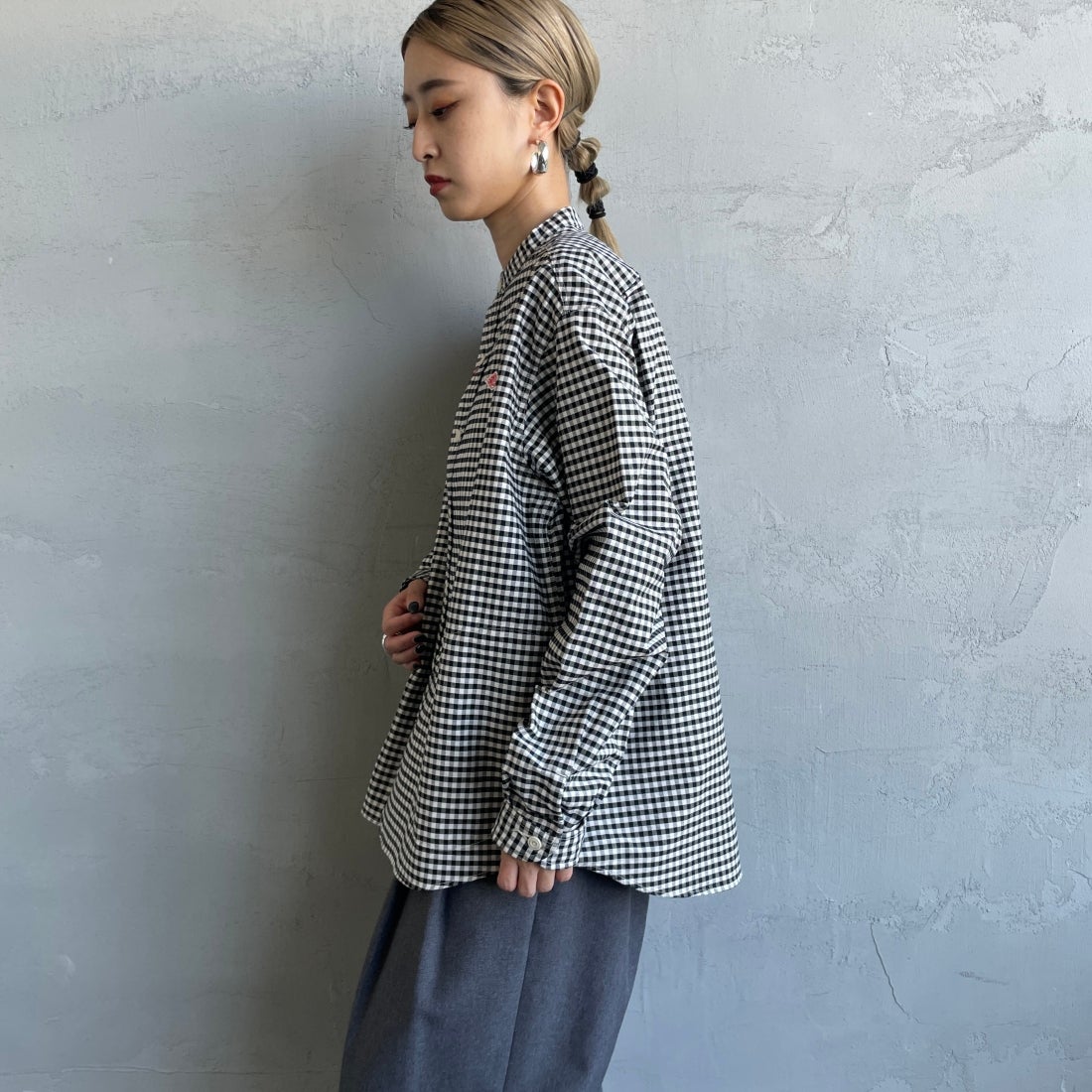 DANTON [ダントン] バンドカラーシャツ [DT-B0279OXP] BLK/ECR GN &&モデル身長：150cm 着用サイズ：38&&