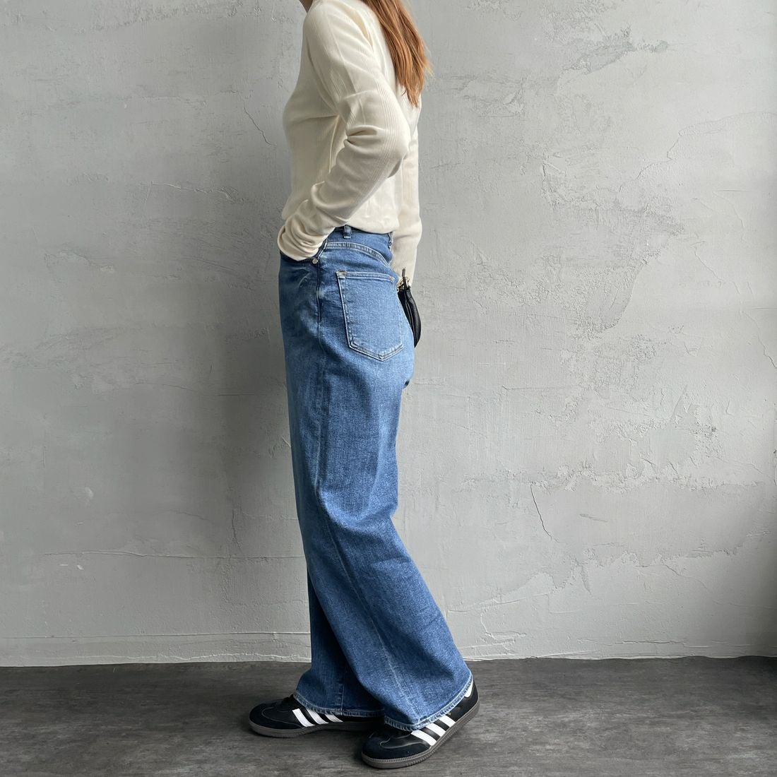 Urvin [アーヴィン] 別注 MARION JEANS ハイウエストストレートデニム [JUAG4400NB-JF] MID USED &&モデル身長：156cm 着用サイズ：22&&