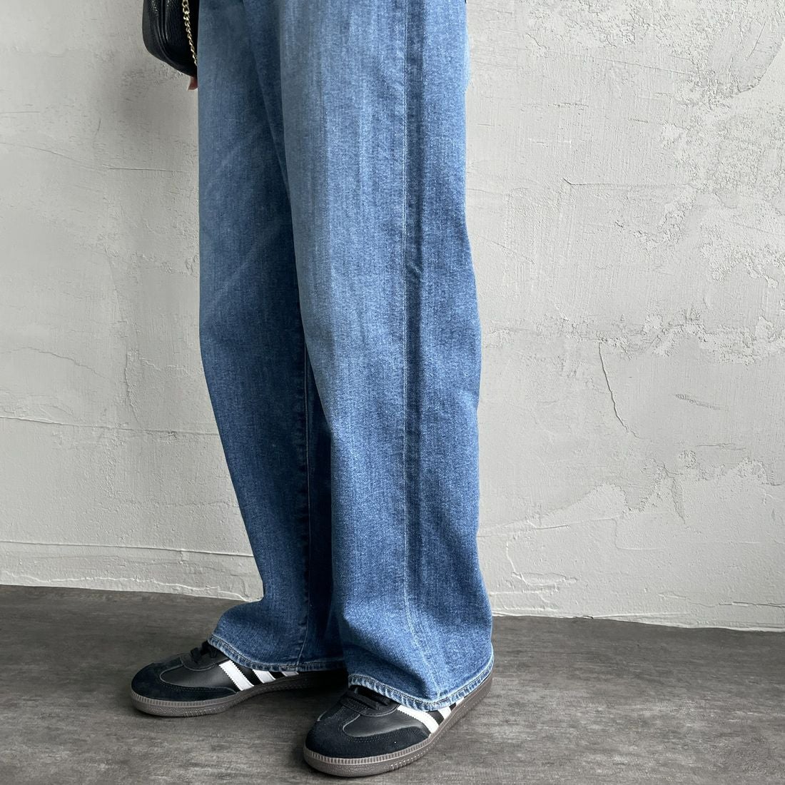 Urvin [アーヴィン] 別注 MARION JEANS ハイウエストストレートデニム [JUAG4400NB-JF] MID USED &&モデル身長：156cm 着用サイズ：22&&