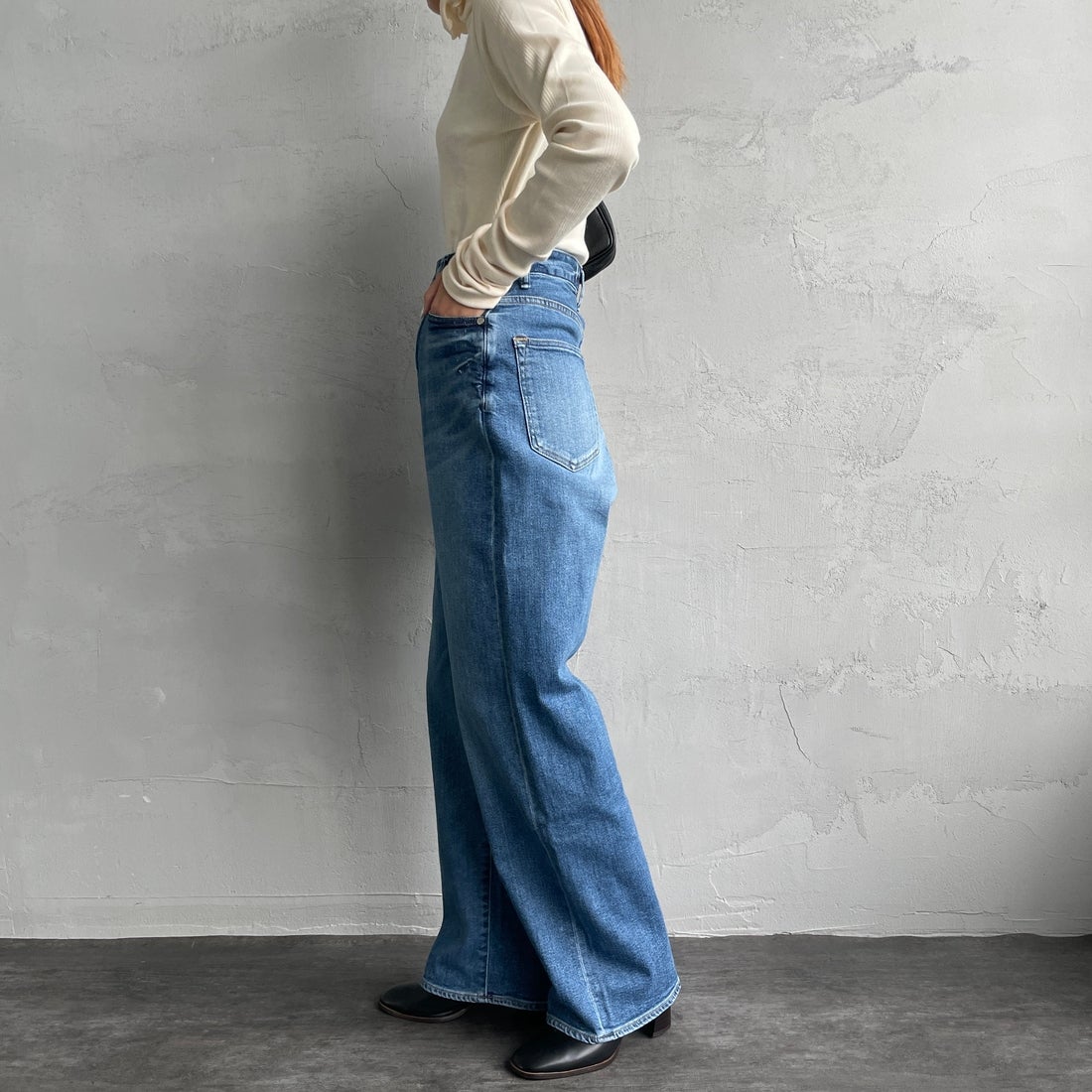 Urvin [アーヴィン] 別注 MARION JEANS ハイウエストストレートデニム [JUAG4400NB-JF] MID USED &&モデル身長：156cm 着用サイズ：23&&