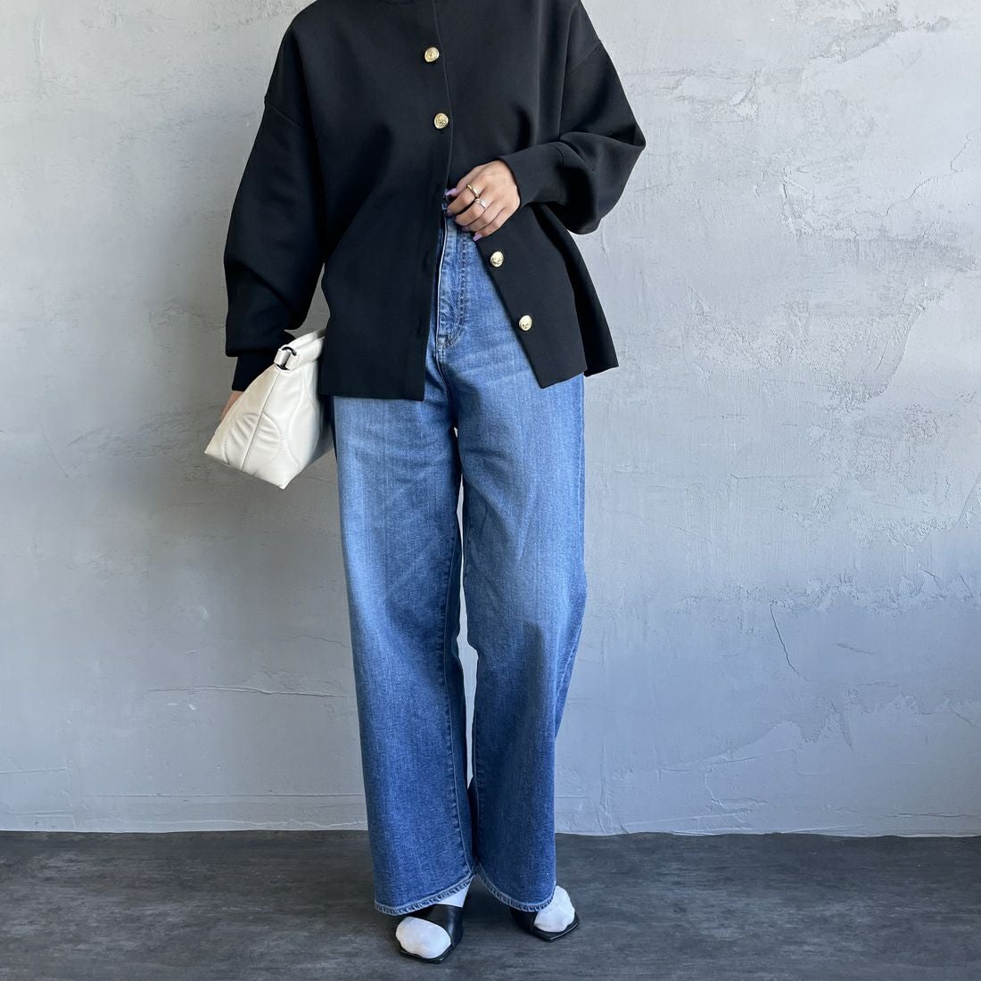 Urvin [アーヴィン] 別注 MARION JEANS ハイウエストストレートデニム [JUAG4400NB-JF] MID USED &&モデル身長：163cm 着用サイズ：24&&