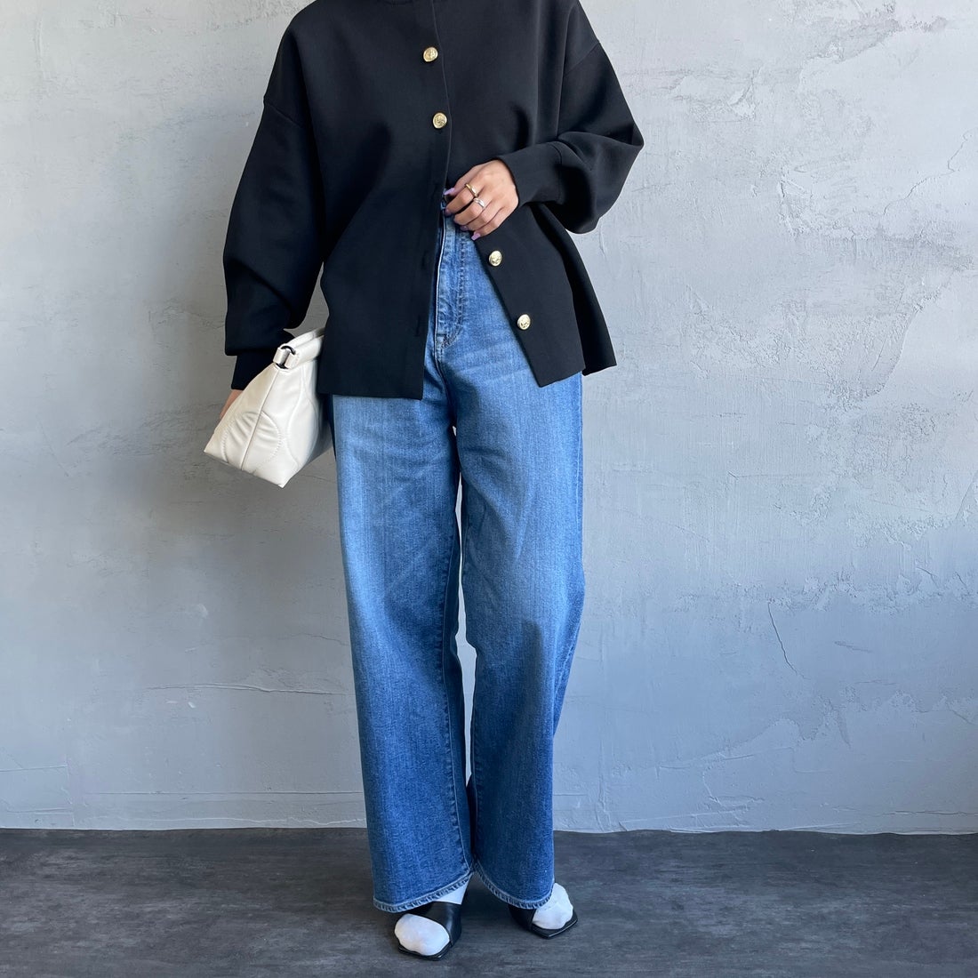Urvin [アーヴィン] 別注 MARION JEANS ハイウエストストレートデニム [JUAG4400NB-JF] MID USED &&モデル身長：163cm 着用サイズ：24&&