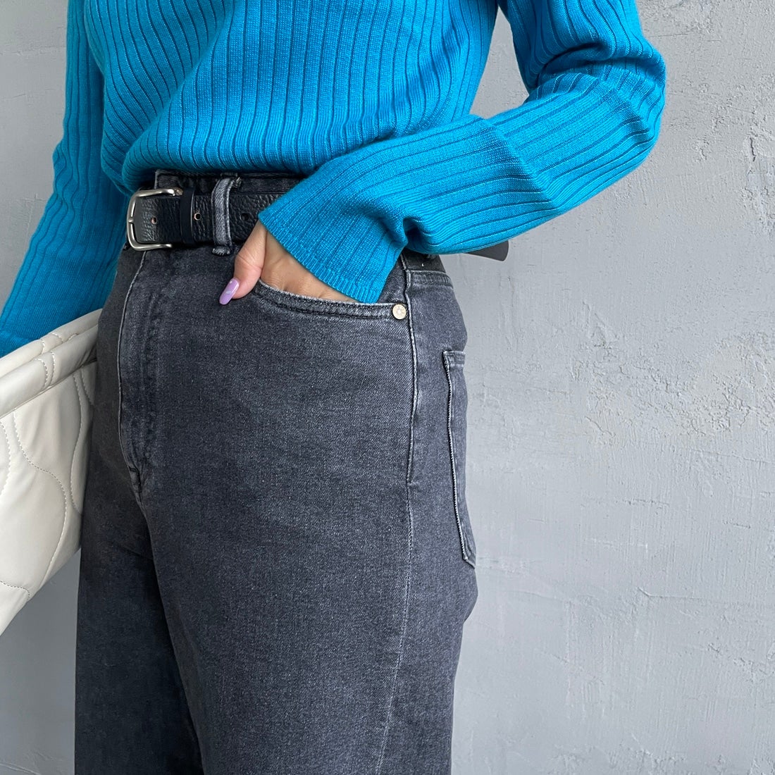 Urvin [アーヴィン] 別注 MARION JEANS ハイウエストストレートデニム [JUAG4400NB-JF] BLACK USED &&モデル身長：163cm 着用サイズ：24&&