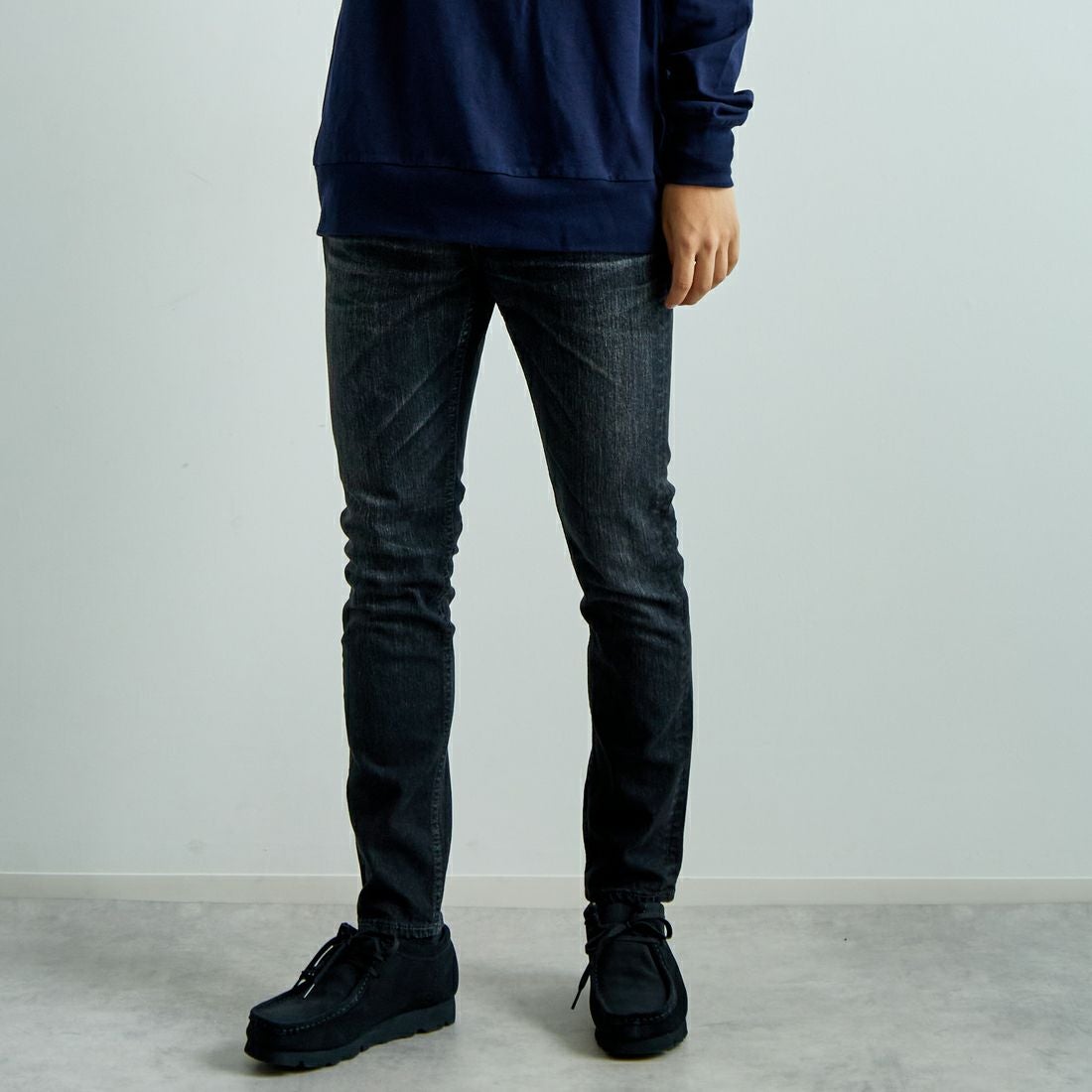 YANUK [ヤヌーク] スリムテーパードデニム VINCENT2/ヴィンセント2 [57243002] OBK &&モデル身長：179cm 着用サイズ：29&&