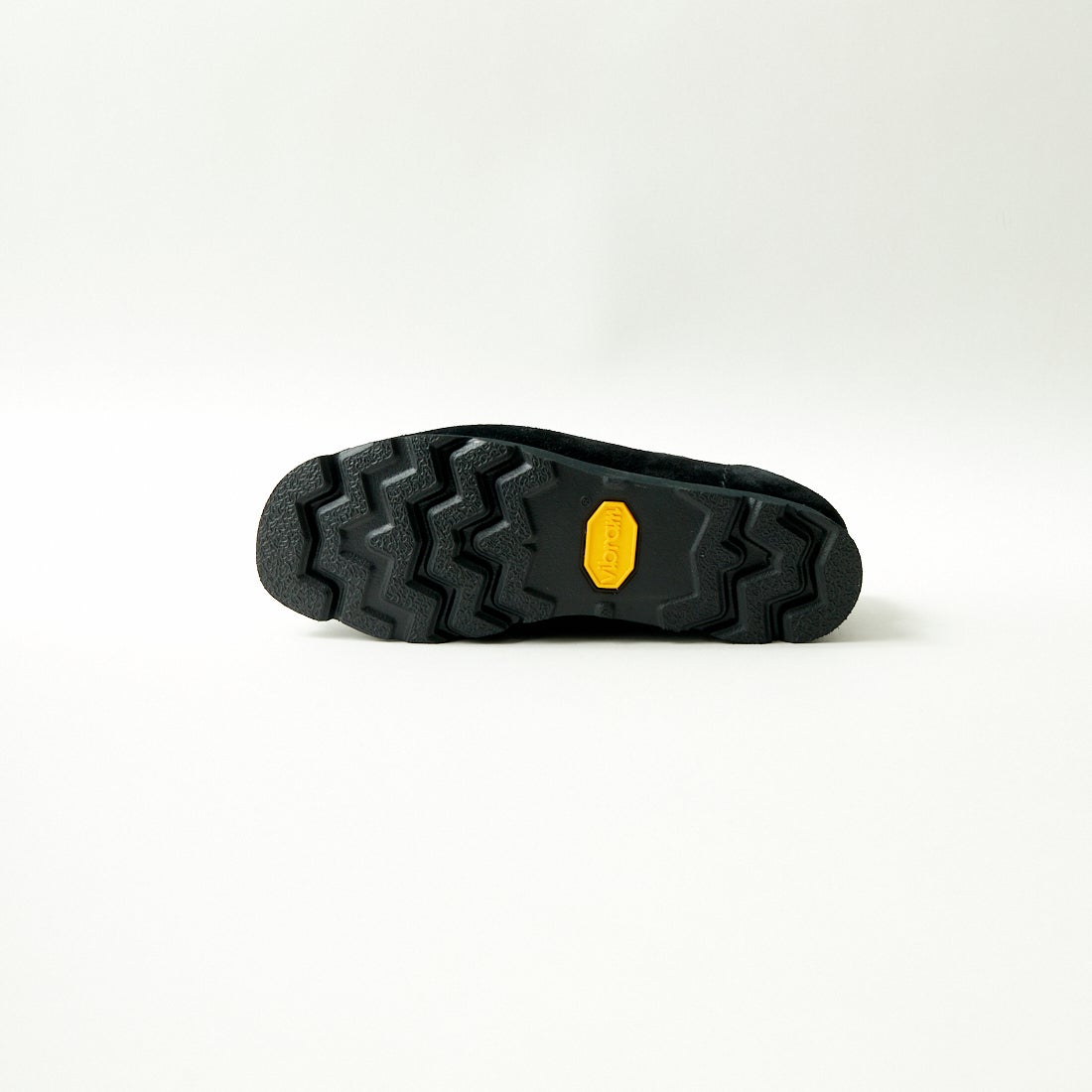 Clarks [クラークス] レディース ワラビー ゴアテックス(ブラックスエード) [26179258] BLACK