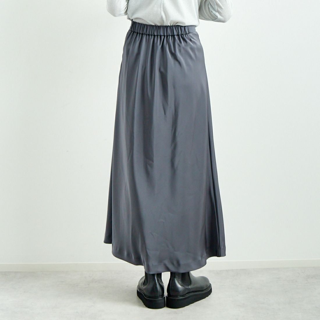 Jeans Factory Clothes [ジーンズファクトリークローズ] サテンマーメイドスカート [21243051] 003 ﾁｬｺｰﾙ &&モデル身長：167cm 着用サイズ：F&&