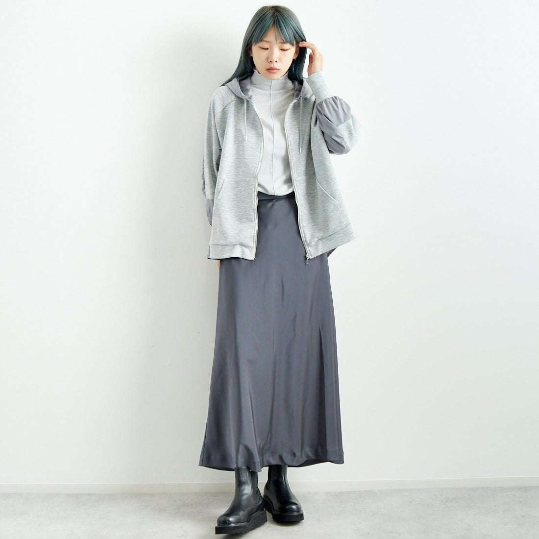 Jeans Factory Clothes [ジーンズファクトリークローズ] サテンマーメイドスカート [21243051] 003 ﾁｬｺｰﾙ &&モデル身長：167cm 着用サイズ：F&&
