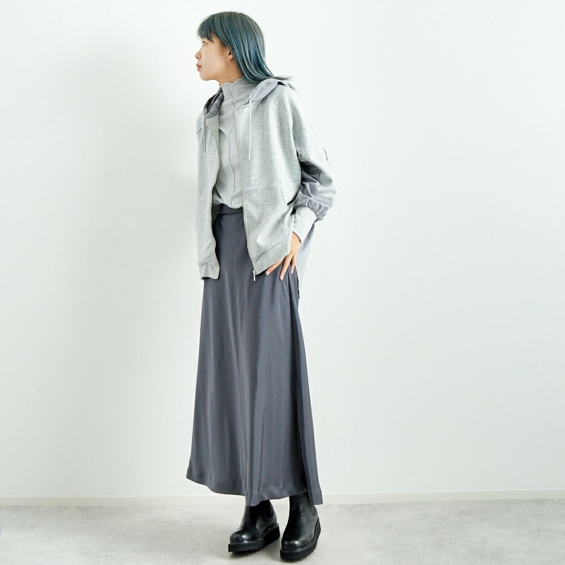 Jeans Factory Clothes [ジーンズファクトリークローズ] サテンマーメイドスカート [21243051] 003 ﾁｬｺｰﾙ &&モデル身長：167cm 着用サイズ：F&&