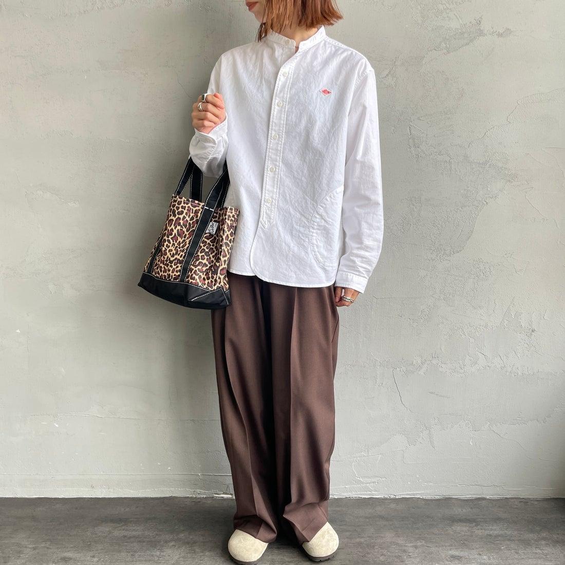DANTON [ダントン] オックスフォード バンドカラーシャツ [DT-B0279SOX] WHITE &&モデル身長：158cm 着用サイズ：38&&