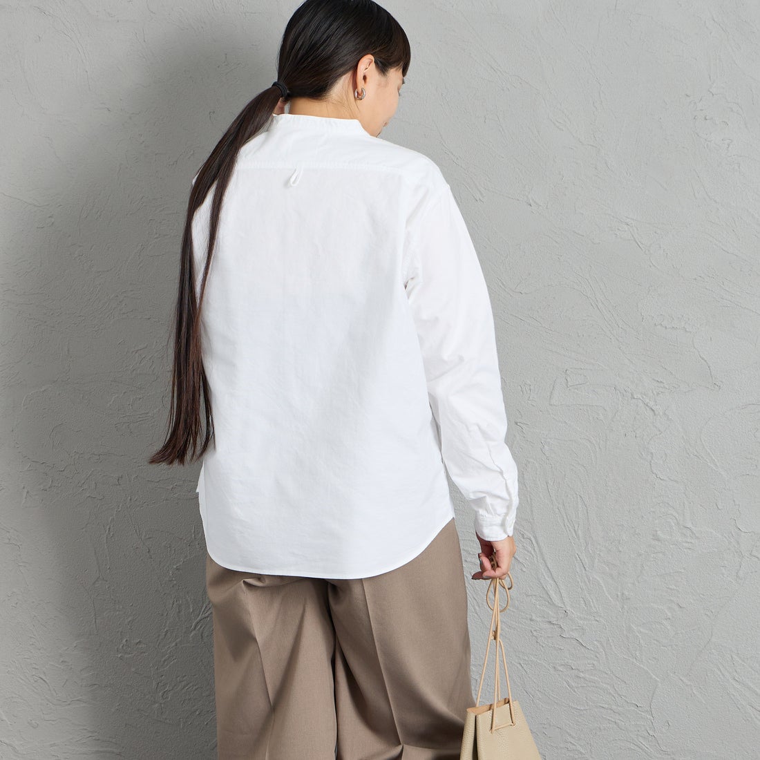 DANTON [ダントン] オックスフォード バンドカラーシャツ [DT-B0279SOX] WHITE &&モデル身長：156cm 着用サイズ：38&&