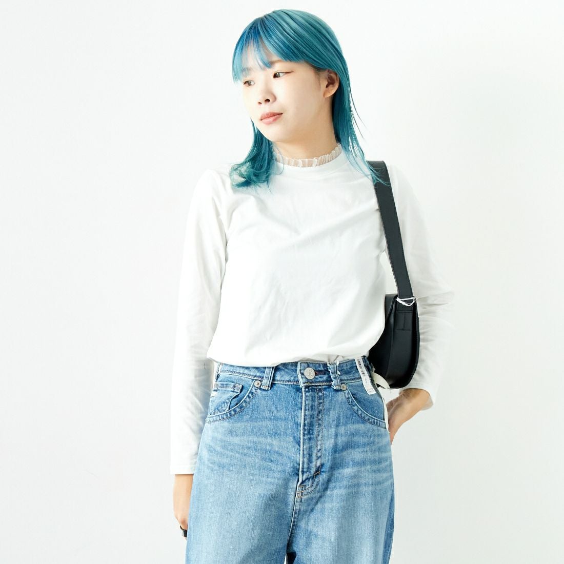 104 ｵﾌﾎﾜｲﾄ&&モデル身長：167cm 着用サイズ：F&&