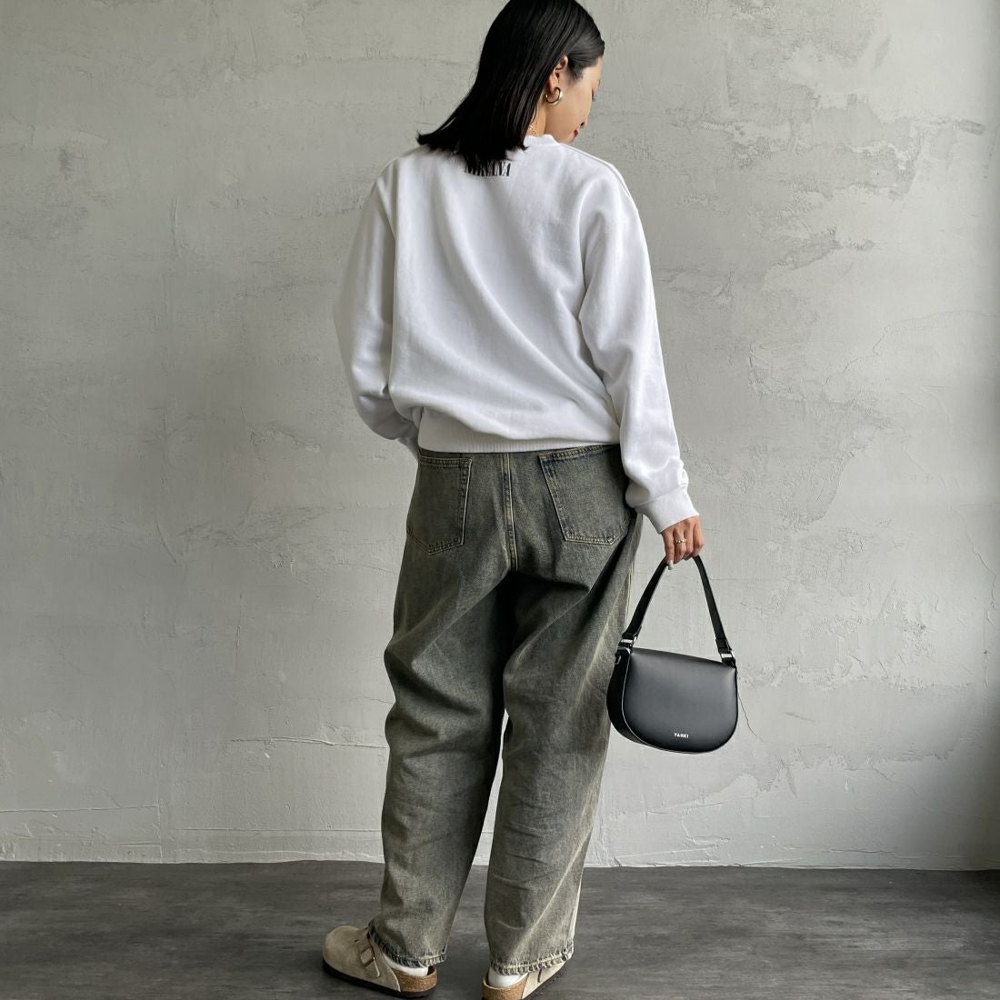 GOOD ROCK SPEED [グッドロックスピード] 別注 NIRVANA プリントスウェット [INTN-021-JF] WHITE &&モデル身長：163cm 着用サイズ：M&&