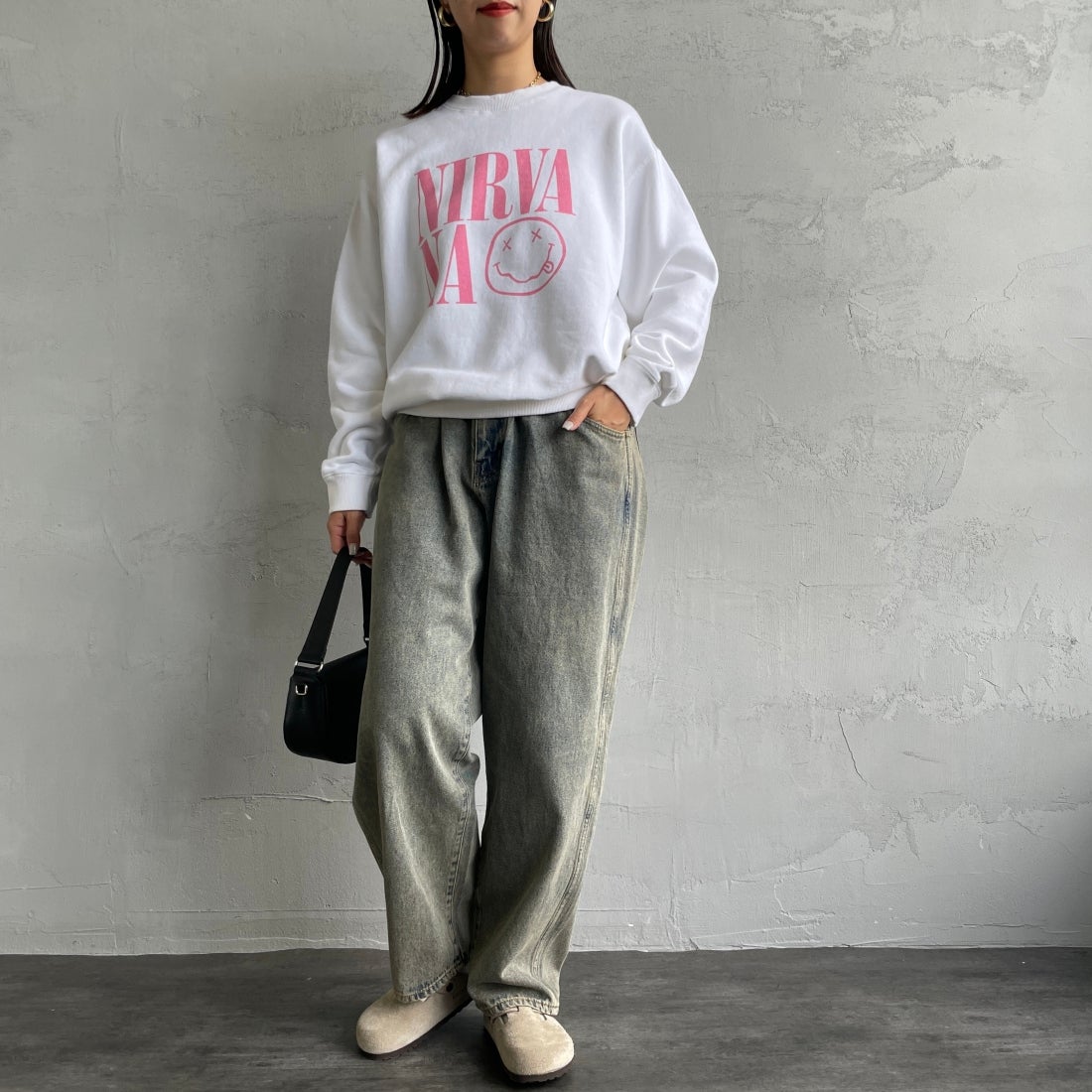 GOOD ROCK SPEED [グッドロックスピード] 別注 NIRVANA プリントスウェット [INTN-021-JF] WHITE &&モデル身長：163cm 着用サイズ：M&&