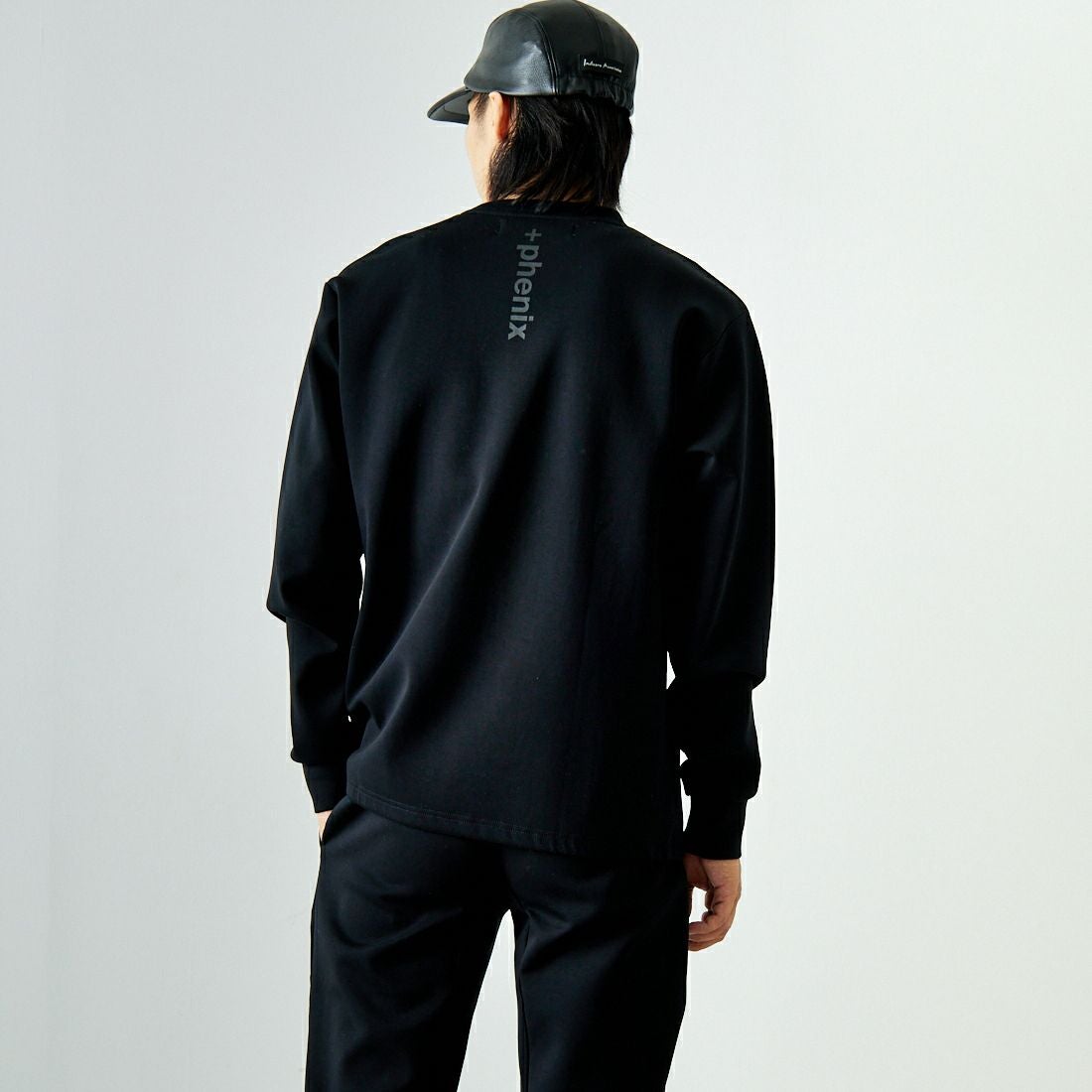 BLACK&&モデル身長：179cm 着用サイズ：L&&