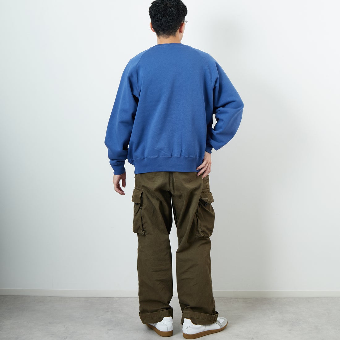 Gymphlex [ジムフレックス] スウィングスリーブ クルーネックスウェット [GY-C0292TCF] LT.BLUE &&モデル身長：168cm 着用サイズ：M&&