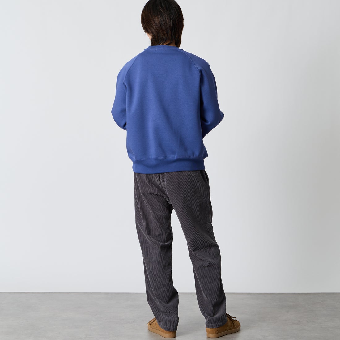 Gymphlex [ジムフレックス] スウィングスリーブ クルーネックスウェット [GY-C0292TCF] LT.BLUE &&モデル身長：177cm 着用サイズ：M&&