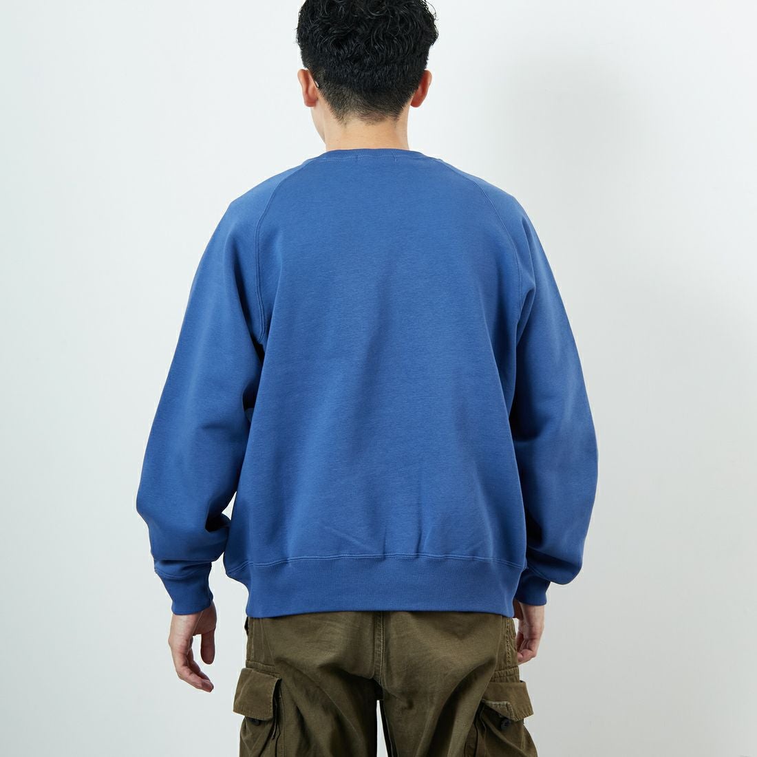 Gymphlex [ジムフレックス] スウィングスリーブ クルーネックスウェット [GY-C0292TCF] LT.BLUE &&モデル身長：168cm 着用サイズ：M&&