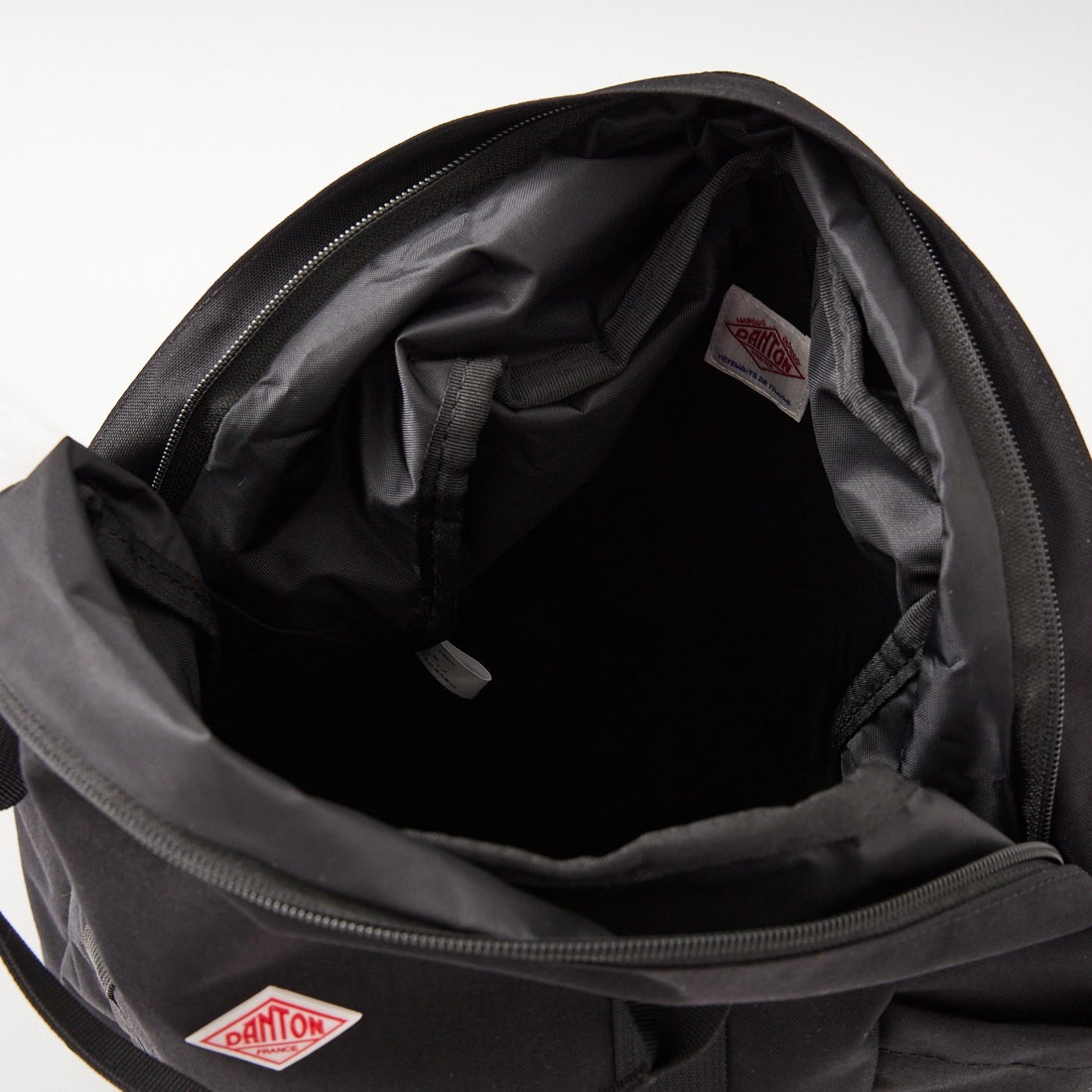 DANTON [ダントン] コーデュラナイロン 2WAYスクエアバッグ SAINT LOUIS [SAINT-LOUIS] BLACK