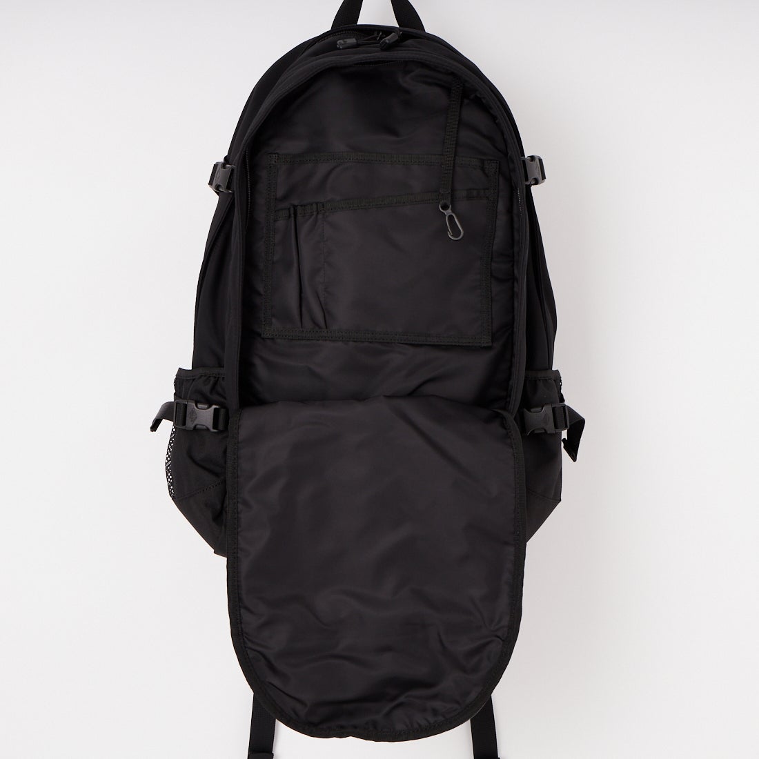 DANTON [ダントン] ポリエステルツイル バックパック [MONT-FARON-27] BLACK