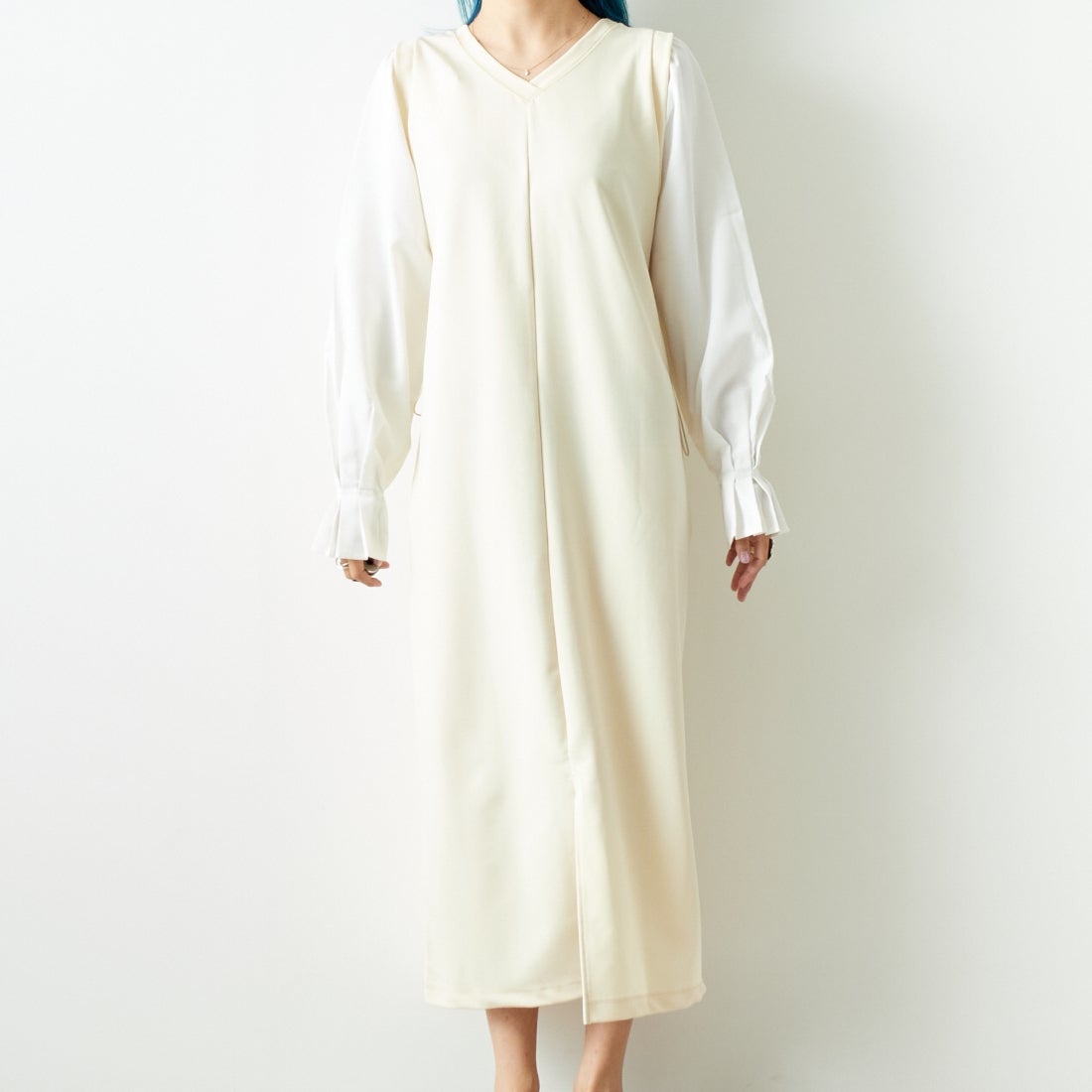 Maison de L'allure [メゾン ドゥ ラリュール] 布帛ドッキングドロストワンピース [M24132013] 21 IVR/OFF &&モデル身長：167cm 着用サイズ：F&&