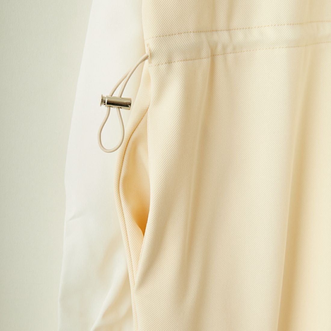 Maison de L'allure [メゾン ドゥ ラリュール] 布帛ドッキングドロストワンピース [M24132013] 21 IVR/OFF