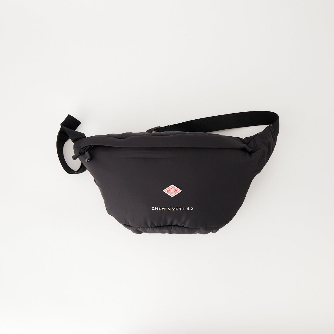 DANTON [ダントン] ポリエステルタフタ スリングバッグ [CHEMIN-VERT-42] BLACK