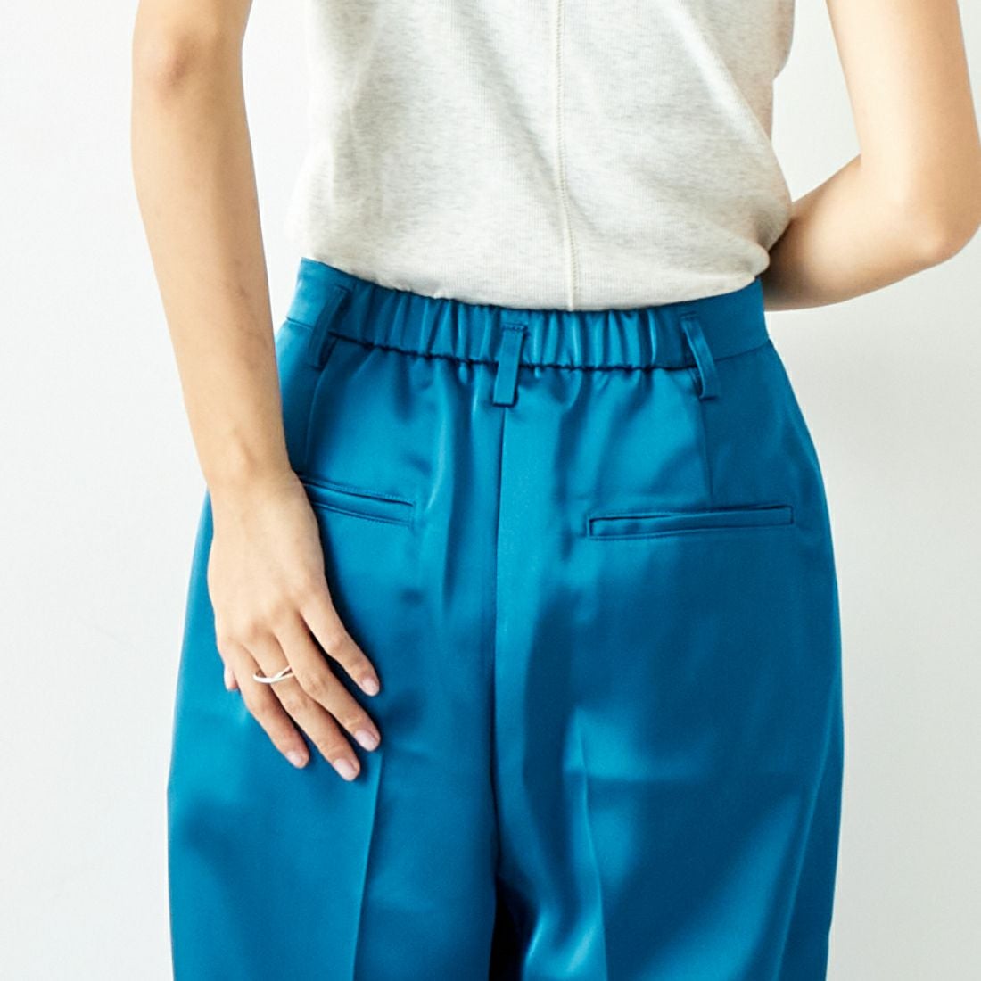 ma couleur [マ クルール] シルキーサテン ダブルクロスタックワイドパンツ [J-4659] 620 CERULE