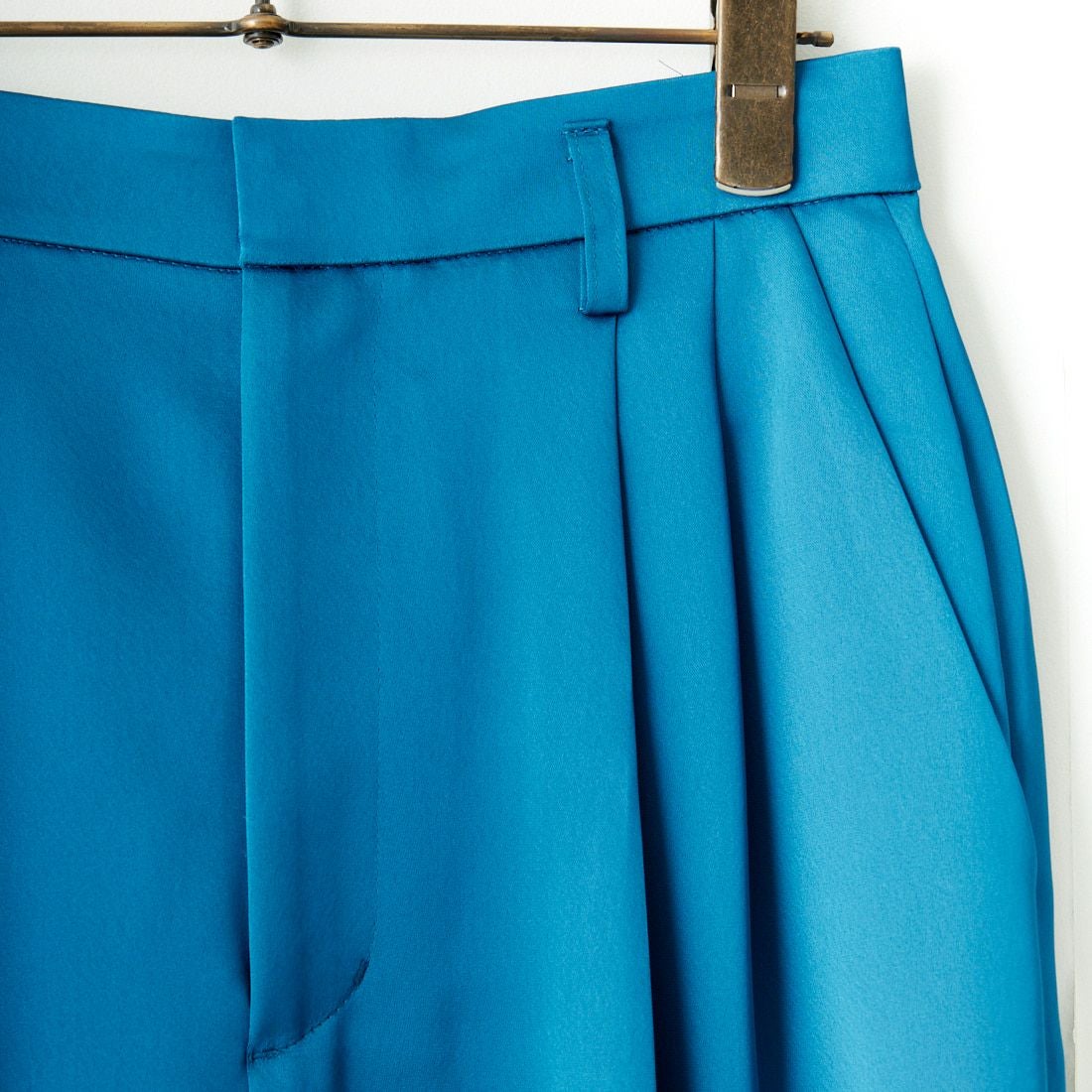 ma couleur [マ クルール] シルキーサテン ダブルクロスタックワイド