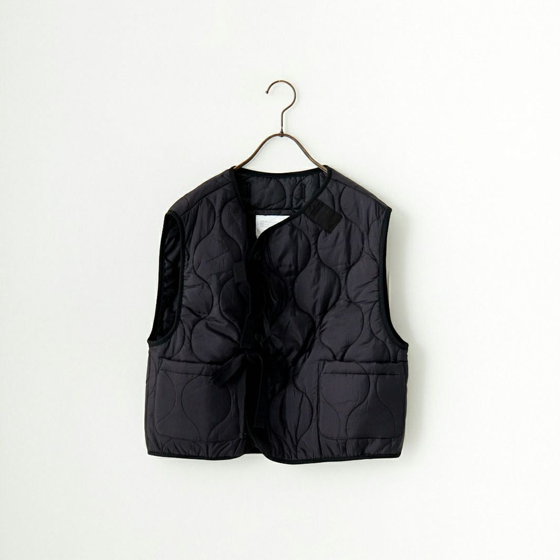 MILITARY [ミリタリー] 別注 フロントリボンキルティングベスト [T-247890000-JF] BLACK