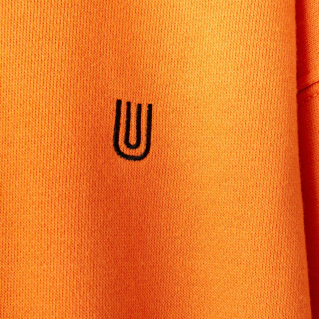 UNIVERSAL OVERALL [ユニバーサルオーバーオール] 別注 ワンポイントロゴ刺繍 スウェットパーカー [U2431230IN-JF] ORANGE