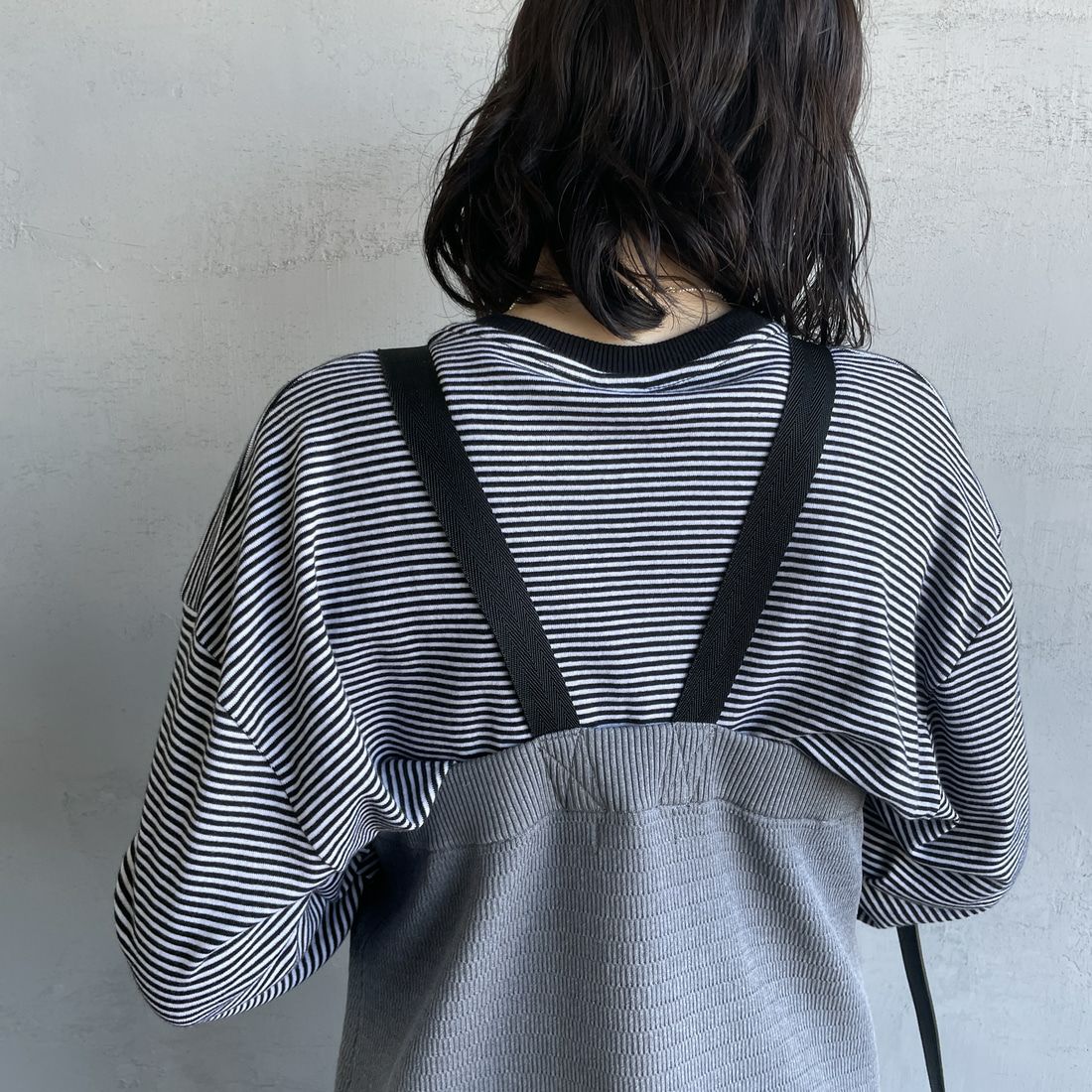 THOUSAND MILE [サウザンド マイル] 別注 ハニカムニットジャンパースカート [TM242PK50352-JF] 15 MD.GRAY &&モデル身長：160cm 着用サイズ：F&&