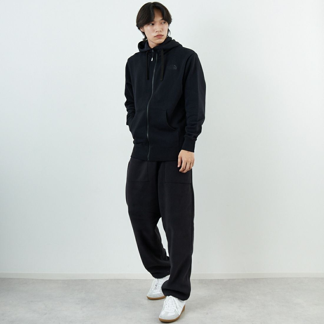 THE NORTH FACE [ザ ノースフェイス] リアビューフルジップフーディ [NT12442] KK &&モデル身長：179cm 着用サイズ：M&&