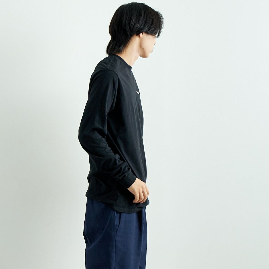 patagonia [パタゴニア] メンズ ロングスリーブ P-6ロゴ レスポンシビリティーTシャツ [38518] BLK &&モデル身長：179cm 着用サイズ：M&&