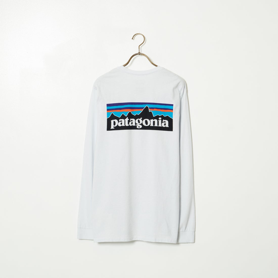 patagonia [パタゴニア] メンズ ロングスリーブ P-6ロゴ レスポンシビリティーTシャツ [38518] WHI