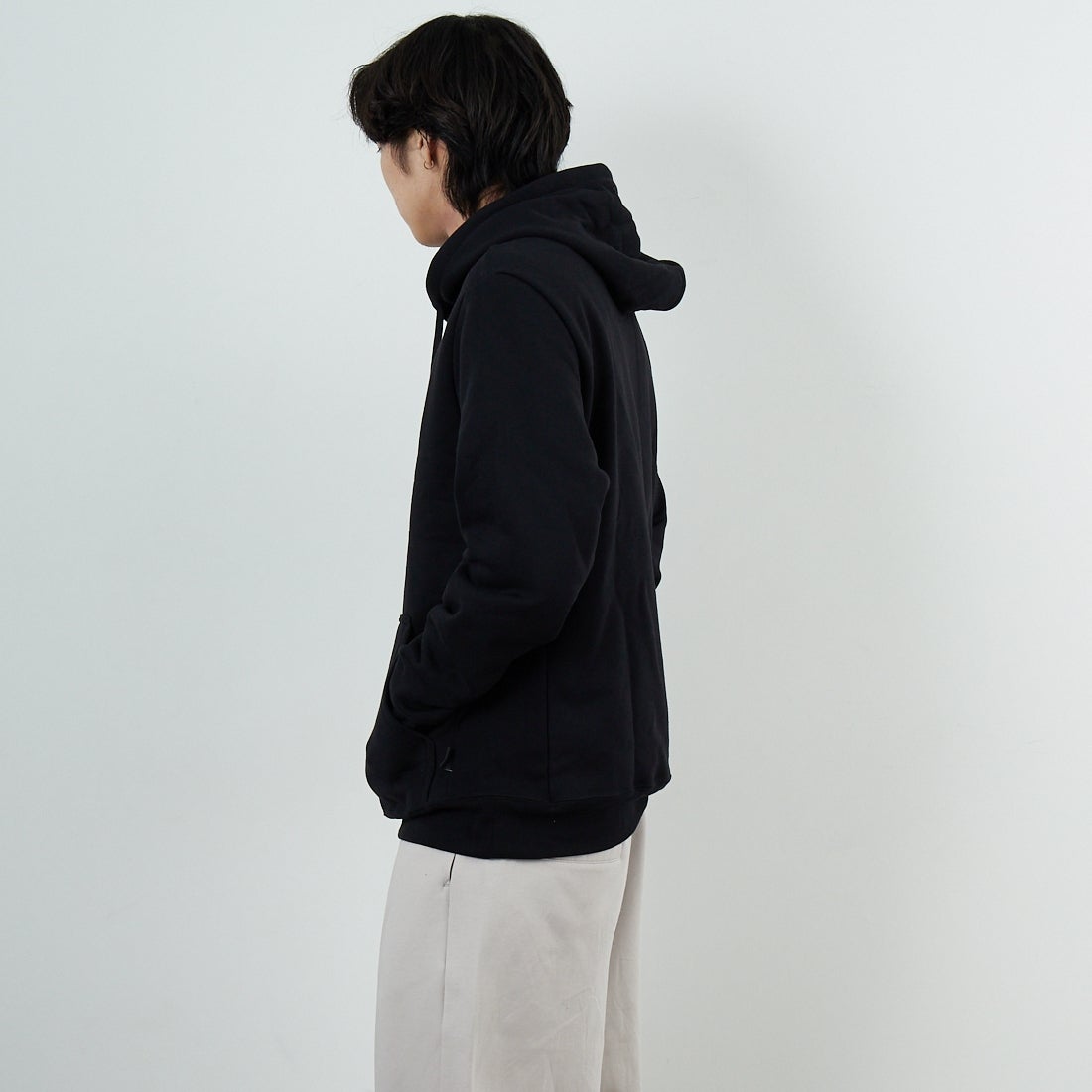 patagonia [パタゴニア] ホーム ウォーター トラウト アップライザル フーディ [39661] BLK &&モデル身長：179cm 着用サイズ：M&&