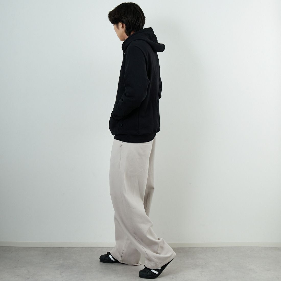 patagonia [パタゴニア] ホーム ウォーター トラウト アップライザル フーディ [39661] BLK &&モデル身長：179cm 着用サイズ：M&&