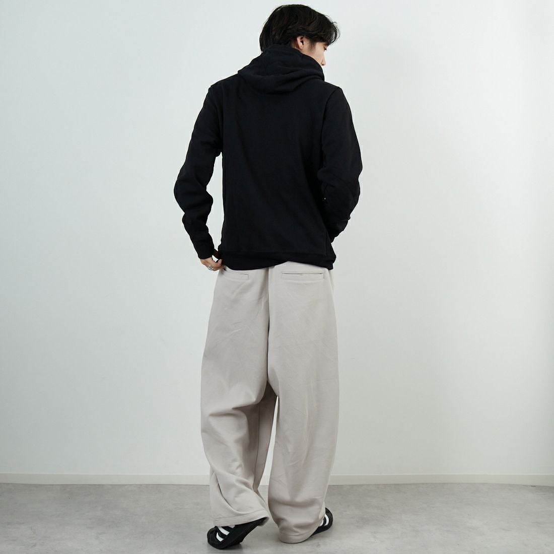 patagonia [パタゴニア] ホーム ウォーター トラウト アップライザル フーディ [39661] BLK &&モデル身長：179cm 着用サイズ：M&&