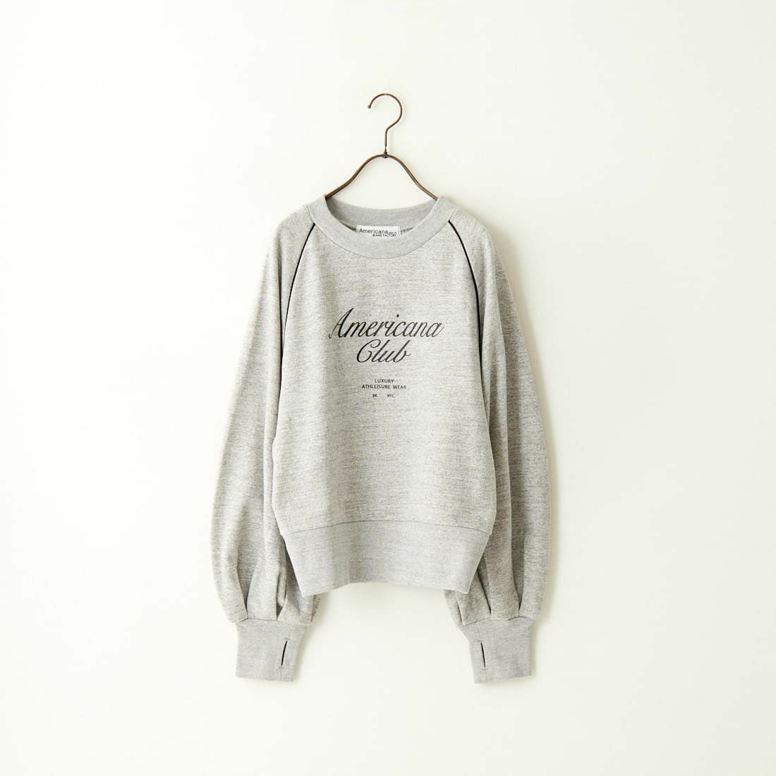 Americana × JEANS FACTORY [アメリカーナ × ジーンズファクトリー] 別注 ボリュームスリーブ ロゴプリントラグランスウェット [ASO-746-2-JF] ﾓｸｸﾞﾚｰ