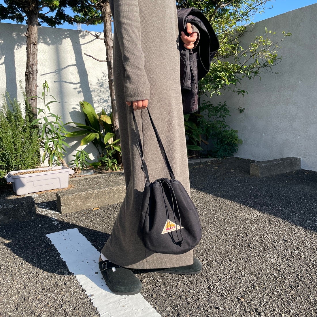 Hello Sacai 限定 リバーシブル 巾着 ショルダーバッグ KELTY（ケルティ） ショルダーバッグ 1つで2つの表情！“見せる