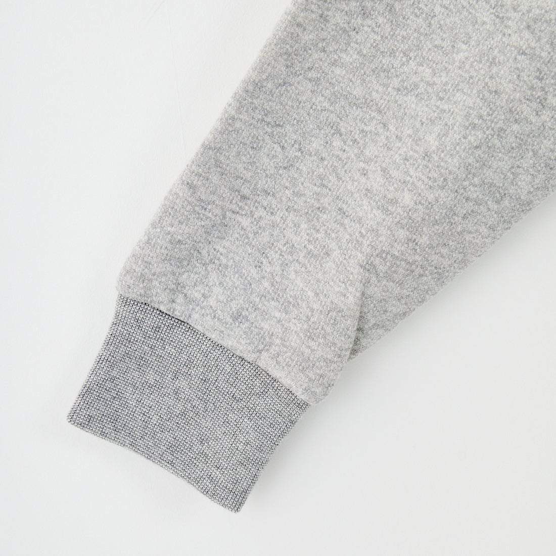 THE SHINZONE [ザ シンゾーン] コモンスウェットシャツ [22AMSCU01] 06 GRAY