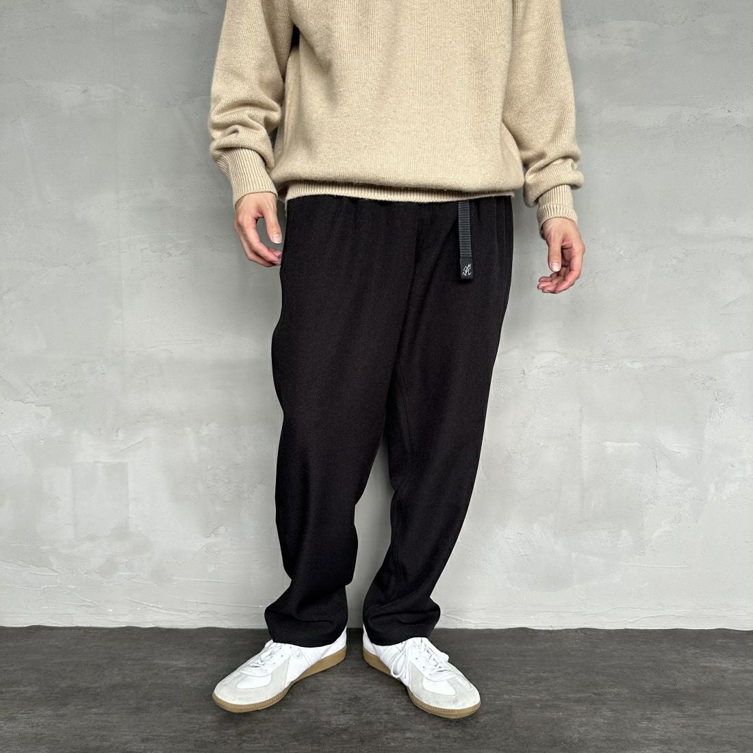 GRAMiCCi [グラミチ] 別注 ウールライク エブリデイパンツ [GUP4-F1024-JF] BLACK &&モデル身長：168cm 着用サイズ：M&&