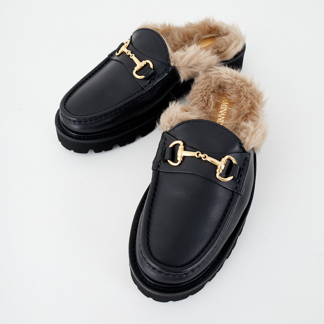 Caminando [カミナンド] ファービット付き フラットシューズ [22115W] BLACK