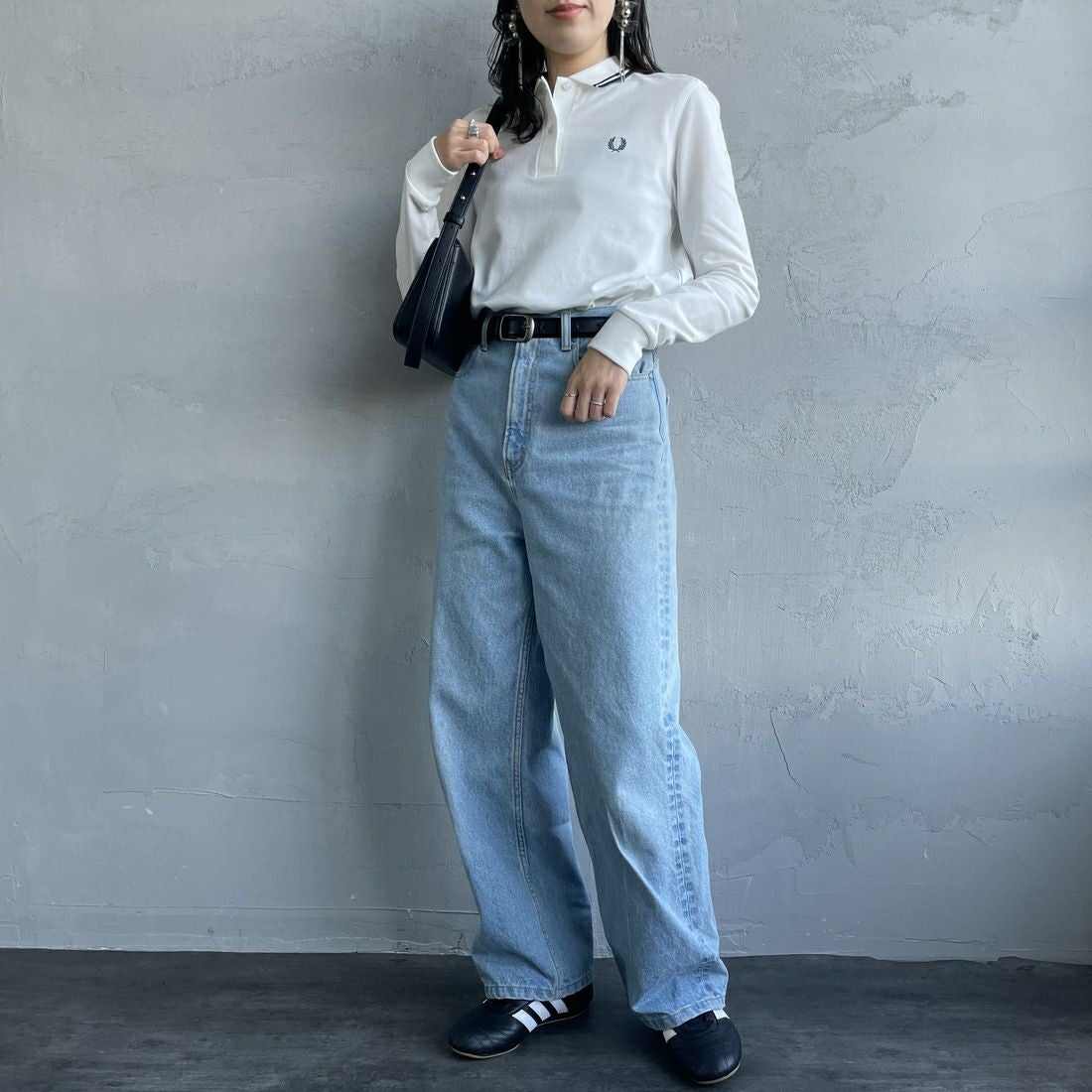 FRED PERRY [フレッドペリー] ツインティップライン ロングスリーブポロシャツ [G3636] Z78 SNOW W &&モデル身長：160cm 着用サイズ：10&&