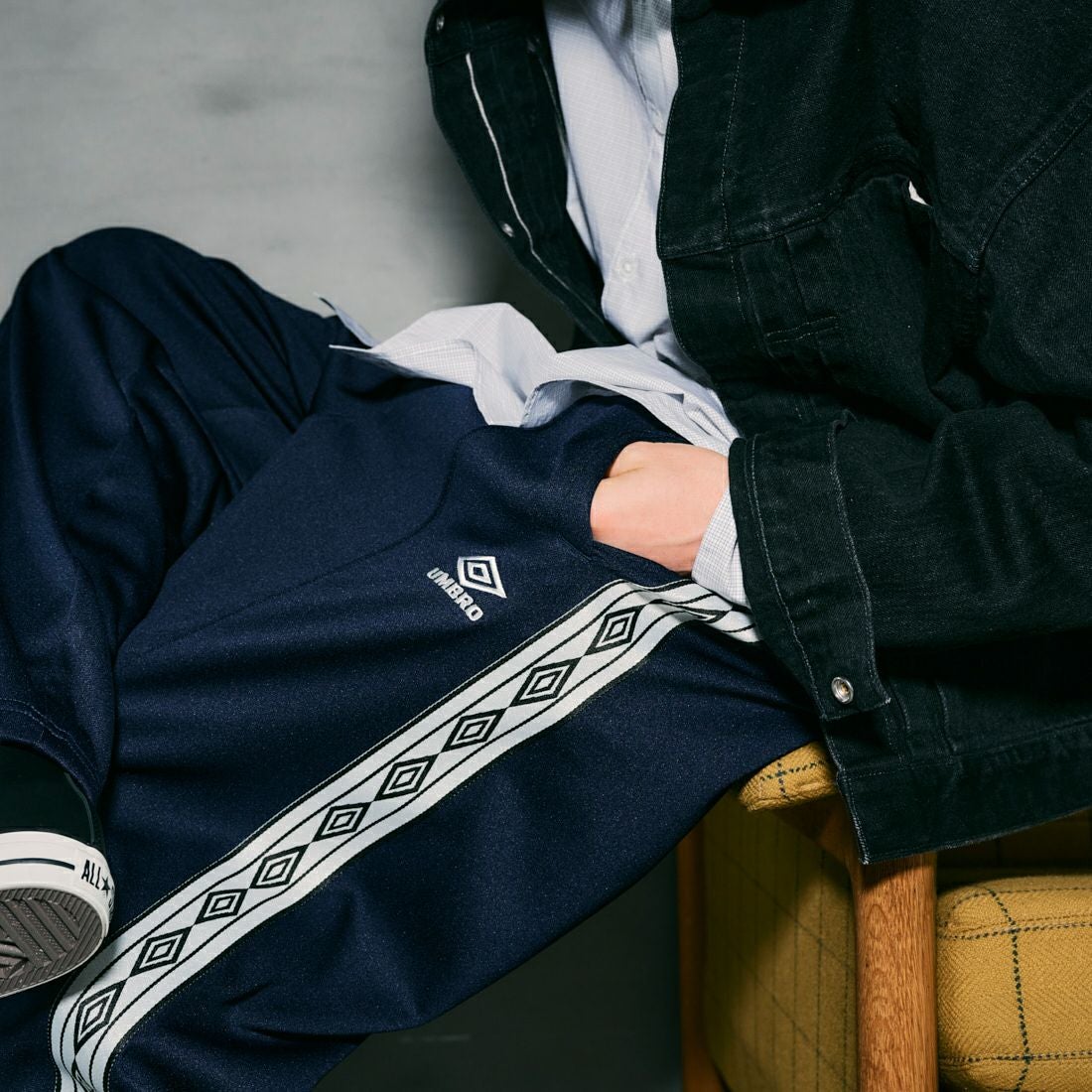 umbro [アンブロ] 別注 トラックパンツ [KBT58-NK-PT5-JF] NAVY