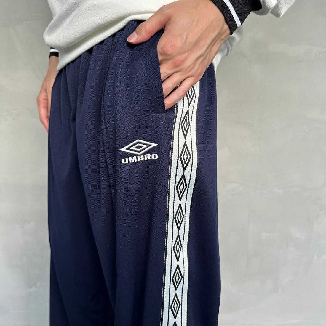 umbro [アンブロ] 別注 トラックパンツ [KBT58-NK-PT5-JF] NAVY