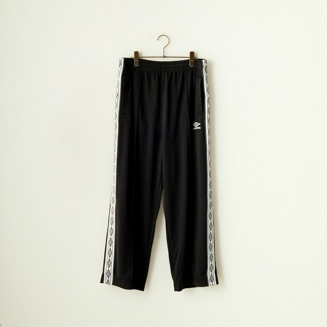 umbro [アンブロ] 別注 トラックパンツ [KBT58-NK-PT5-JF] BLACK