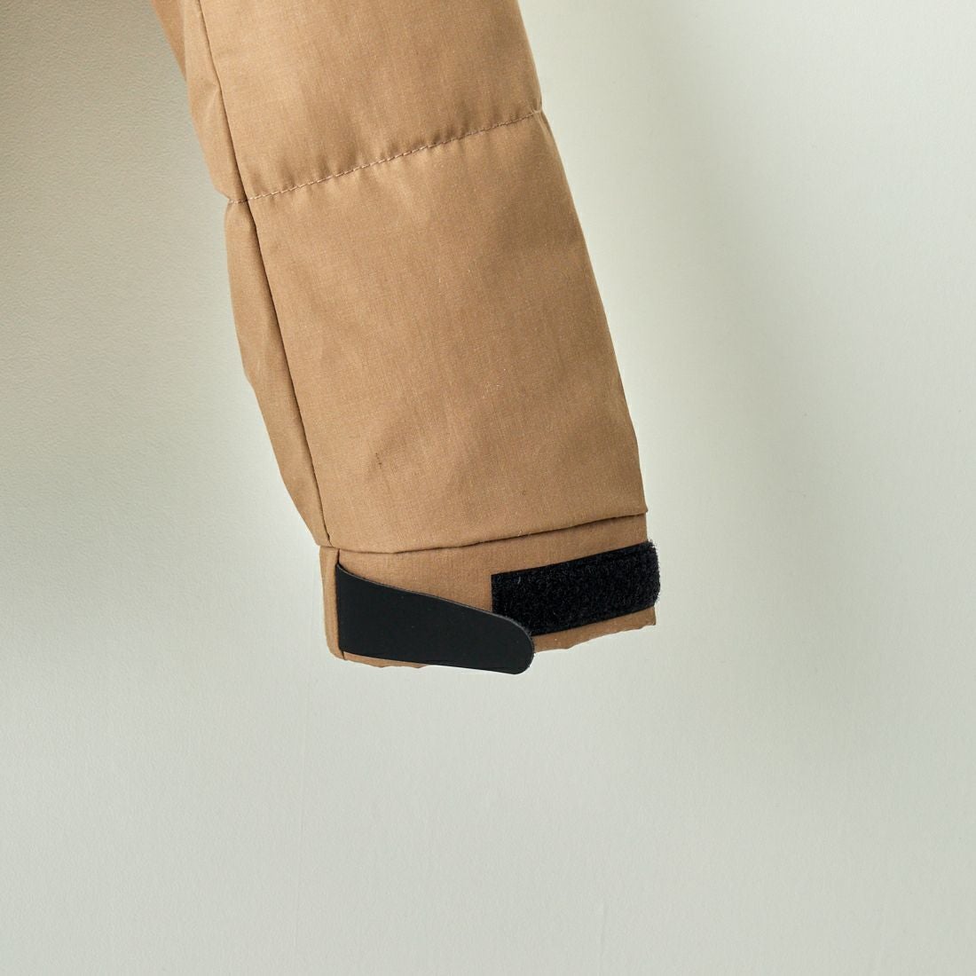 JEANSFACTORY × NANGA [ジーンズファクトリー × ナンガ] 別注 HINOC ダウンジャケット [JMP-244-023] BEIGE
